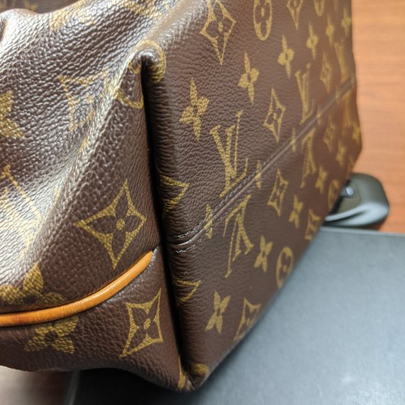 Auth louis vuitton Monogram Turenne PM cross body shoulder hand bag - Picture 9 of 13